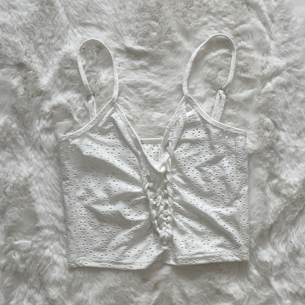 NWOT white lace eyelet tank cami camisole, size small - lace up tie front